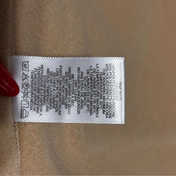 NWT Maeve by Anthropologie Cropped Sweater Vest Boxy  Academia Utility tan  Rope - Picture 6 of 9